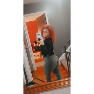 Meet your Posher, Taylor